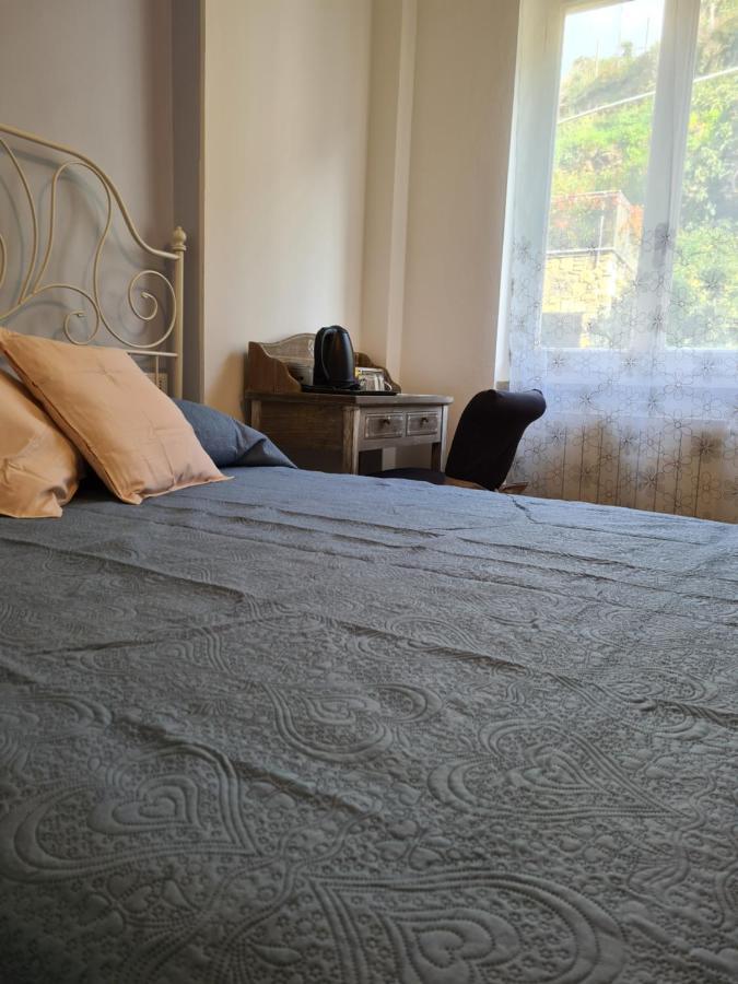 Pippo A Vernazza Rooms Екстер'єр фото