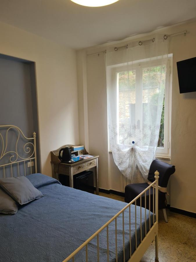 Pippo A Vernazza Rooms Екстер'єр фото
