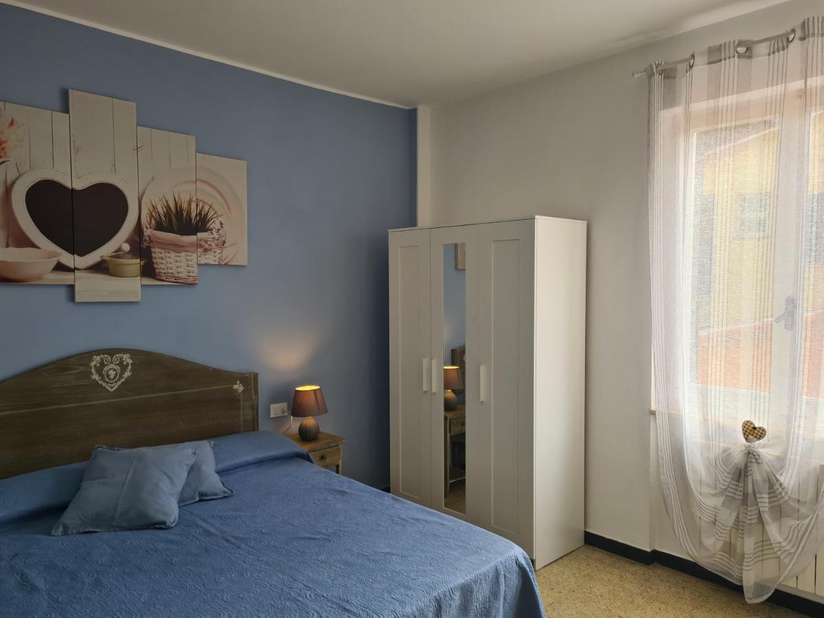 Pippo A Vernazza Rooms Екстер'єр фото